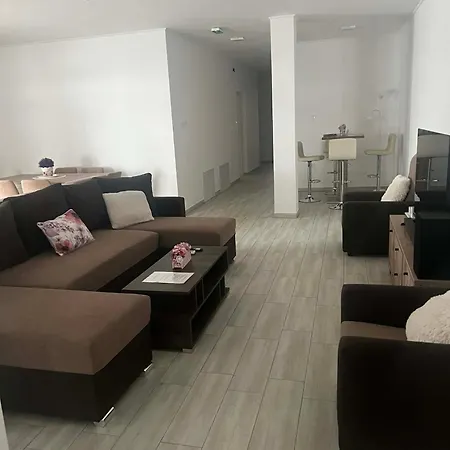 Szitakoeto Vendeghaz Apartmán *